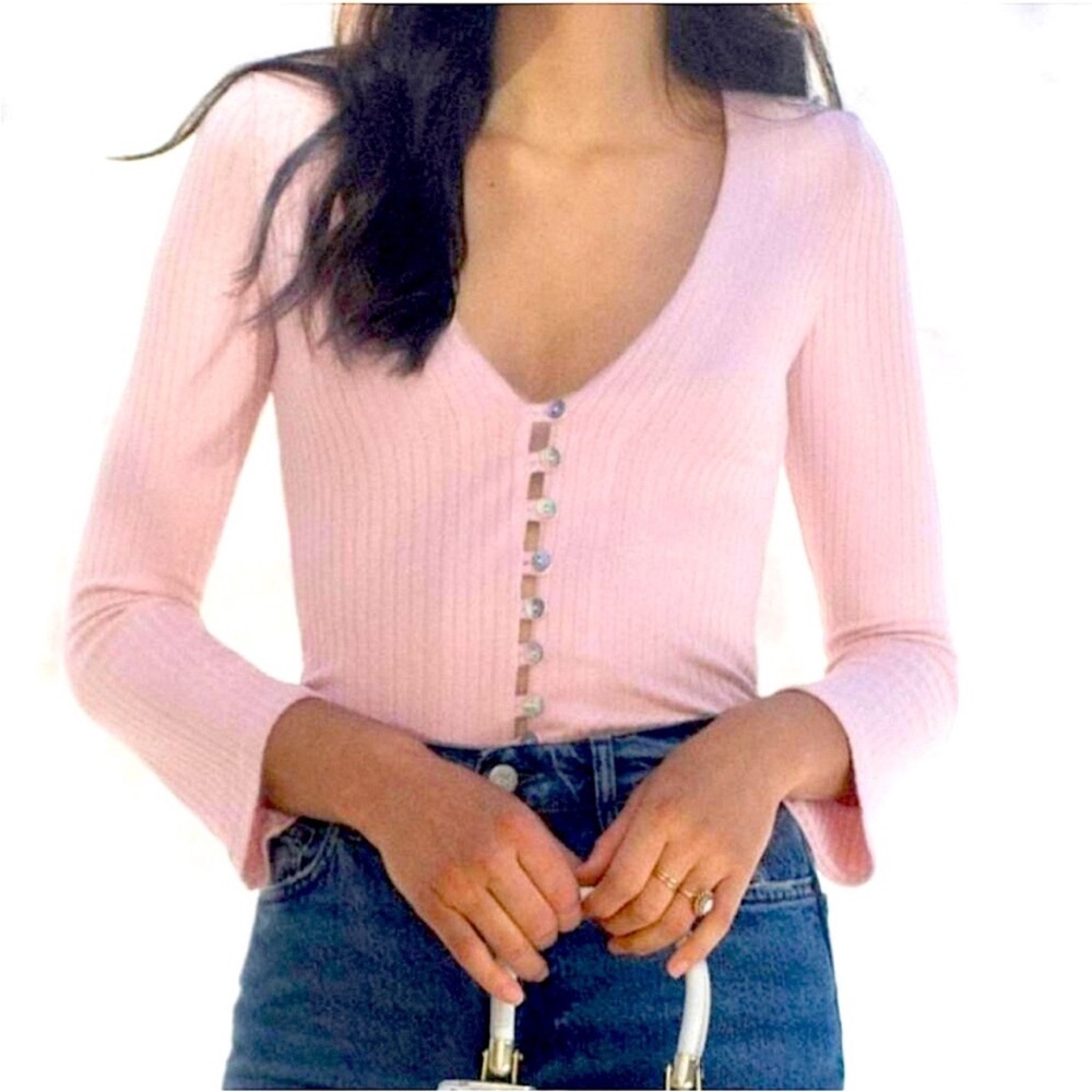 Reformation Gellar Long Sleeve V Neck Knit Button Top - Blush Pink - Large